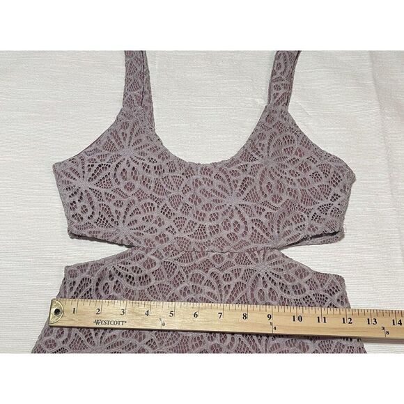 Lovers + Friends Purple Lilac Lace Side Cutout Mini Dress Womens Size XS - Picture 4 of 7